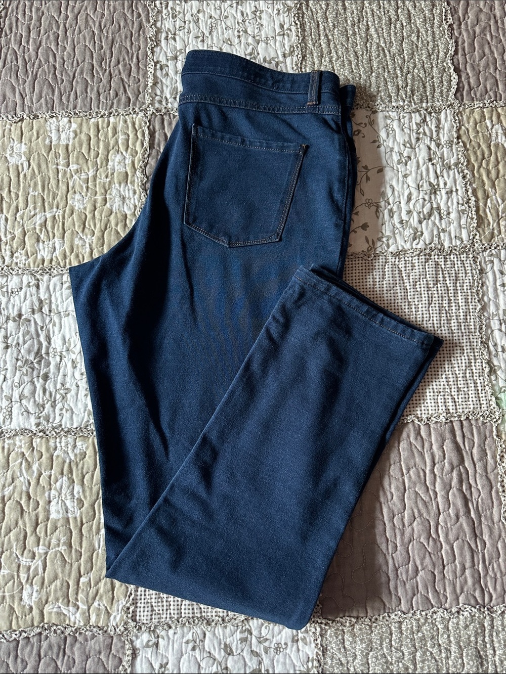 French Dressing FDJ Womens Indigo Jegging style pant Size 12 Inseam 30"